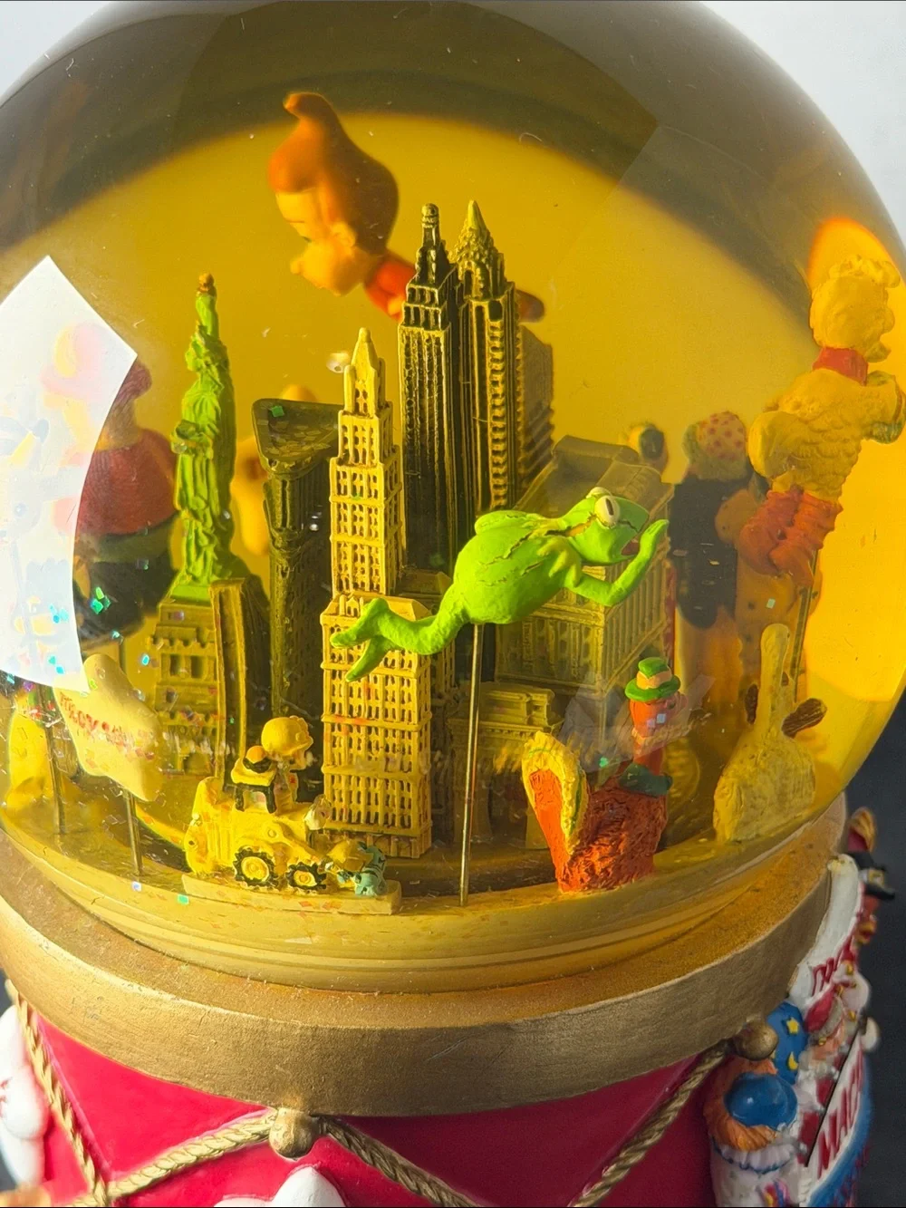 Macy's Thanksgiving Day Parade snow globe
